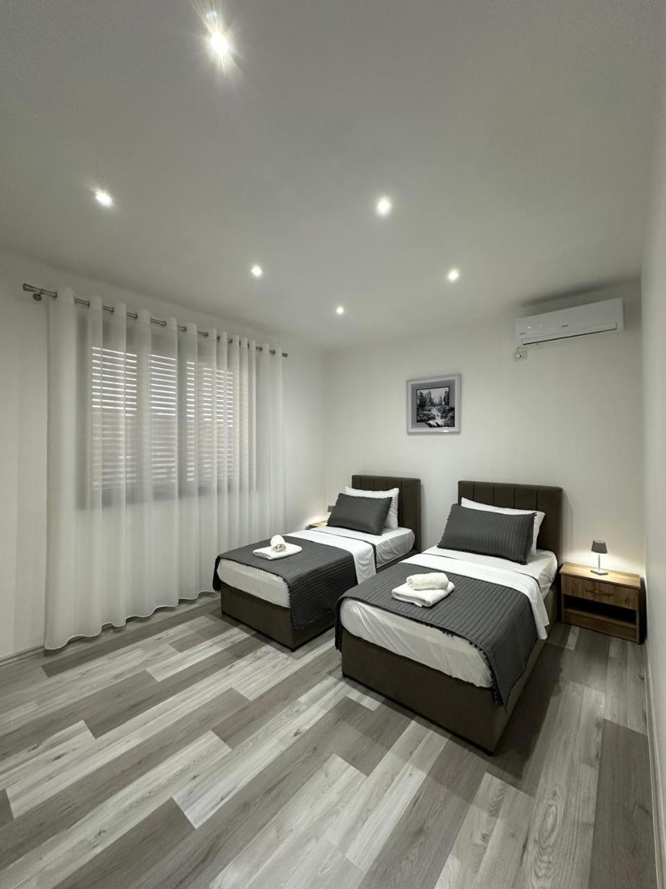 Host Apartments Szkodra Zewnętrze zdjęcie